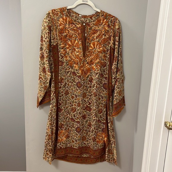 Floral Indian Style Hand Embroidered Tunic/Dress - Size Small - Picture 3 of 8